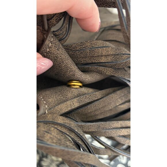 BWESTT Brown Fringe Tote Bag – Western Boho Shoulder Bag – NWT MSRP $138 - Picture 8 of 15